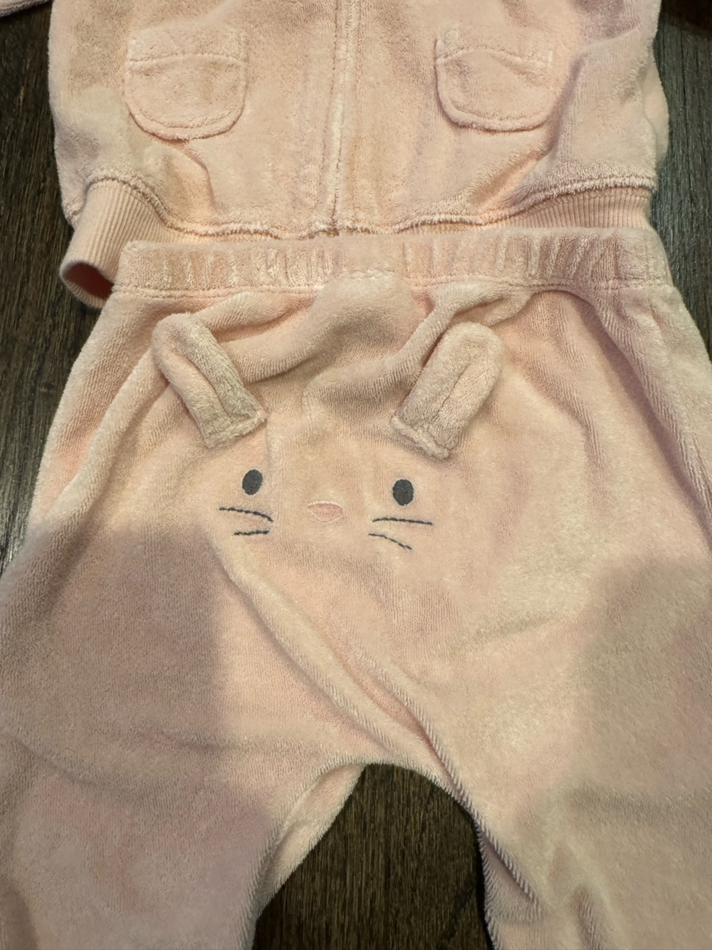 Carters terry baby outfit size 12 months - Picture 2 of 4